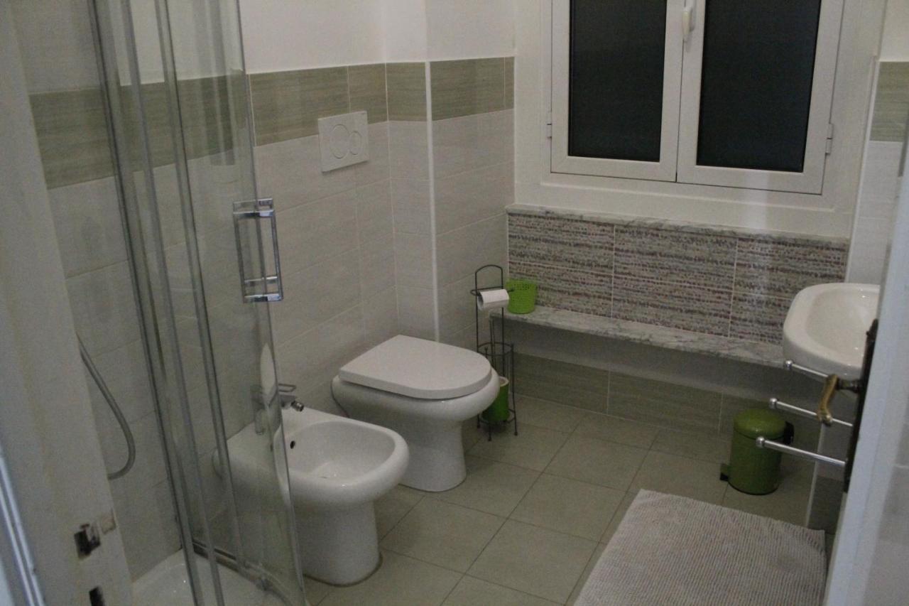 Rooms 18A Genova Eksteriør bilde
